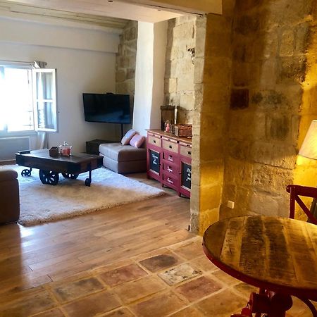Duplex Centre Historique Uzes Apartment ภายนอก รูปภาพ